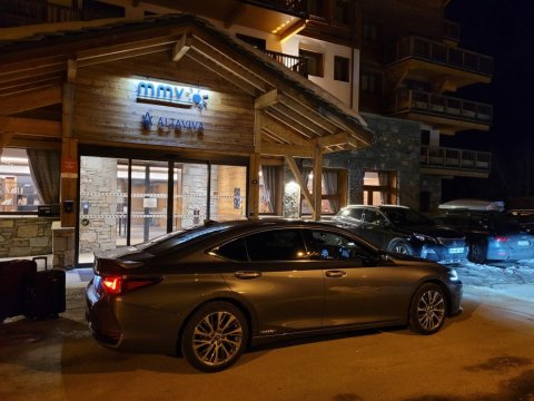 Chauffeur privé pour transport vers stations de ski depuis Annecy